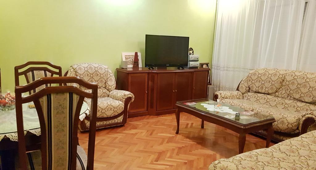 Apartment Ma 2 , 3 Rd Floor บันยาลูกา ภายนอก รูปภาพ